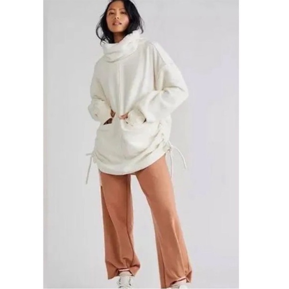 Free People We The Free Fireside Funnel Tunic - Picture 2 of 3